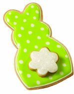 Wilton 2310-3708 Comfort Grip Bunny with Mini Flower Cookie Cutters, Set of 2 N4