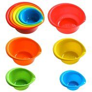 5 Piece Plastic Mixing Bowls with Built-in Pouring Spouts in Assorted Colors and Assorted Sizes