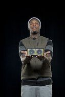 Skullcandy Air Raid Water-resistant Drop Proof Bluetooth Portable Speaker, Black N28
