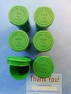 50 Pack of Green 13 Dram Pop Top Bottle Rx Vial Medical Pill Box Herb Container N2
