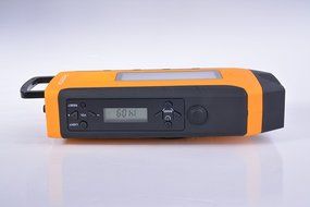 [Upgraded] iRonsnow IS-092 [2000mAh Power Bank+1W flashlight] Weather radio Solar Hand Crank AM/FM/WB NOAA Radio... N3