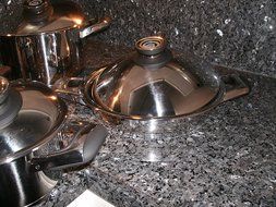 Swissmade Cookware Pot Grill Set 12 Piece Lasagna Casserole Cooking Retail $ 2199,= Waterless Healthy