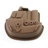 2win2buy 3PCS Mini Cake Candy Mold Non Stick Silicone Baking Cups Corsair-shaped Red White Brown N2