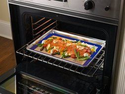 The Chefs Essentials Professional Silicone Baking Mat with Fiberglass Mesh Interior-Half Sheet-Flexible Nonstick... N3