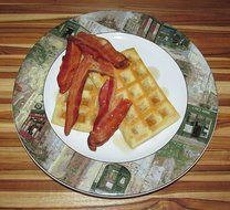 chef habitu&eacute;- Silicone Waffle Baking Molds Set - Includes 2 Red Waffle Molds with 8 Waffles Cavities, Multi-Color... N6