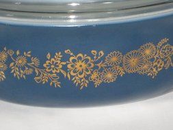 Vintage Pyrex Blue &amp; Gold Golden Bouquet Promotional 1 1/2 Quart Baking Dish Casserole w/ Lid USA N2