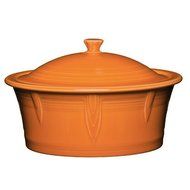 2.81 Qt. Round Covered Casserole Color: Tangerine