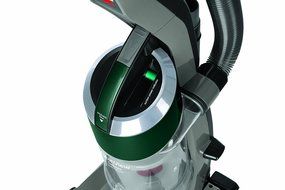 BISSELL CleanView Deluxe Rewind Bagless Upright Vacuum with OnePass Technology, 3247 N3
