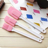 BleuMoo 3PCS Silicone Cream Spatula Cream Brush Baking Oil Brush Mixing Shovel Butter Scraper Flour Scrapers N5