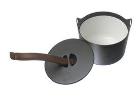 Iittala Sarpaneva 3-Quart Cast Iron Casserole with Wooden Handle