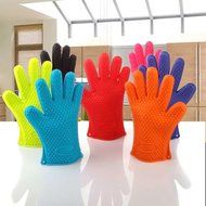 Beauty Clubs 1PC Microwave Baking Tool Heat Resistant Silicone Glove (Rose Red) N14