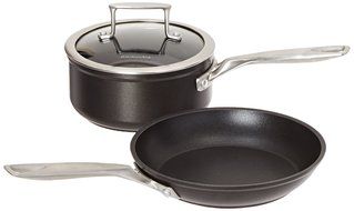 KitchenAid KCH260LCKM Professional Hard Anodized Nonstick 6.0-Quart Low Casserole with Lid Cookware - Black N14