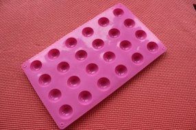 Lariy New 3D 24-Round Ball Cake Soap Silicone Mould Candy Chocolate Mold Baking Tool N3