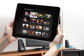 Logitech Wireless Speaker Adapter for Bluetooth Audio Devices N3