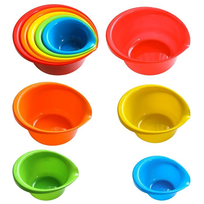 5 Piece Plastic Mixing Bowls with Built-in Pouring Spouts in Assorted Colors and Assorted Sizes