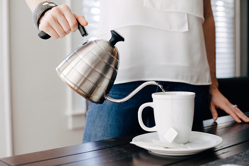 Chef's Medal 304 Stainless Steel Pour Over Coffee and Tea Kettle with Insulated Thermometer and Slim Gooseneck... N4