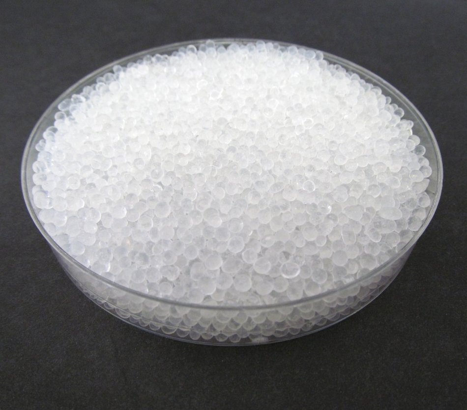 1 Gallon White Premium Silica Gel Desiccant Beads with 10 Humidity Indicating Cards - 7 LBS Reusable N3