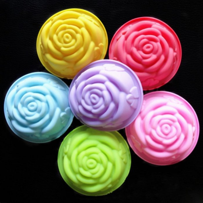 Seedan Silicone Baking Cups Cake Pan Muffin Tin Handmade Biscuit Chocolate Ice Cube Tray DIY Mold (Flower, Red... N6