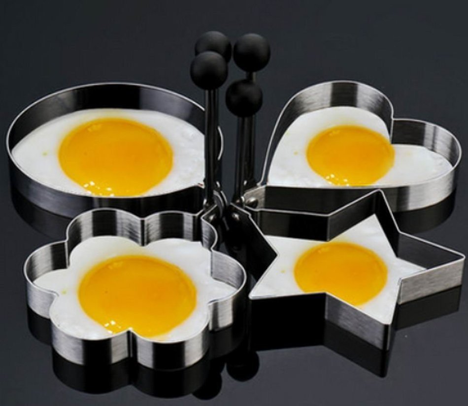 4 PCs Egg Mold Stainless Steel Kids Breakfast/Lunch Sandwich/Cookie Mold [E]