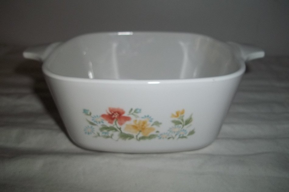 Corning Ware Autumn Meadow P-43-B 700ML small Casserole Dish
