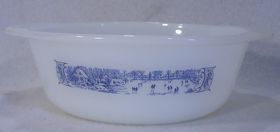Glasbake Currier and Ives 7" Round Casserole