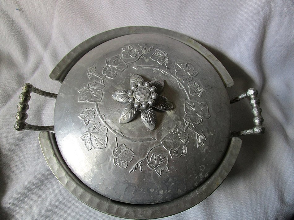 Vintage Hammered Aluminum Round Casserole Server
