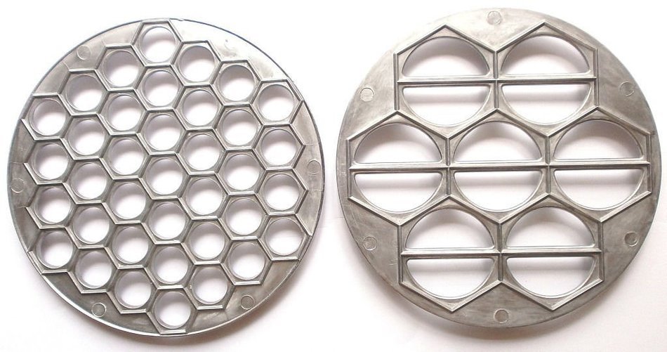 PELMENI + VARENIKI MAKERS UKRAINIAN RUSSIAN DUMPLINGS PIEROGI ALUMINIUM MOLDS N2