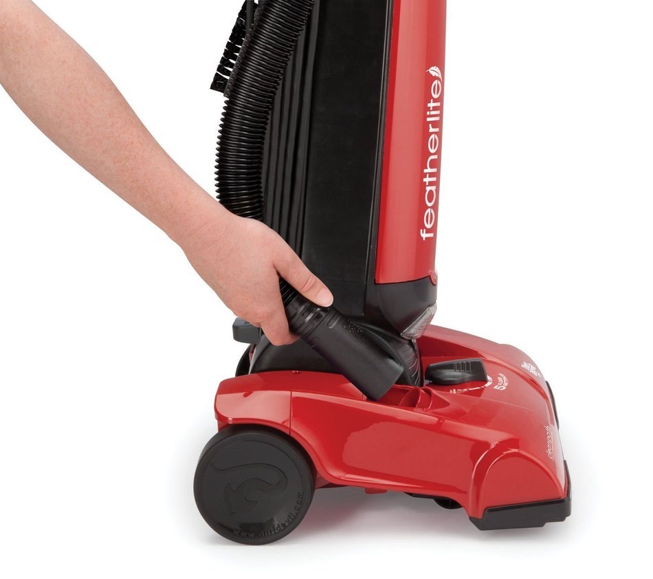25 Foot Cord Featherlite Bagged Upright Red Vacuum Cleaner