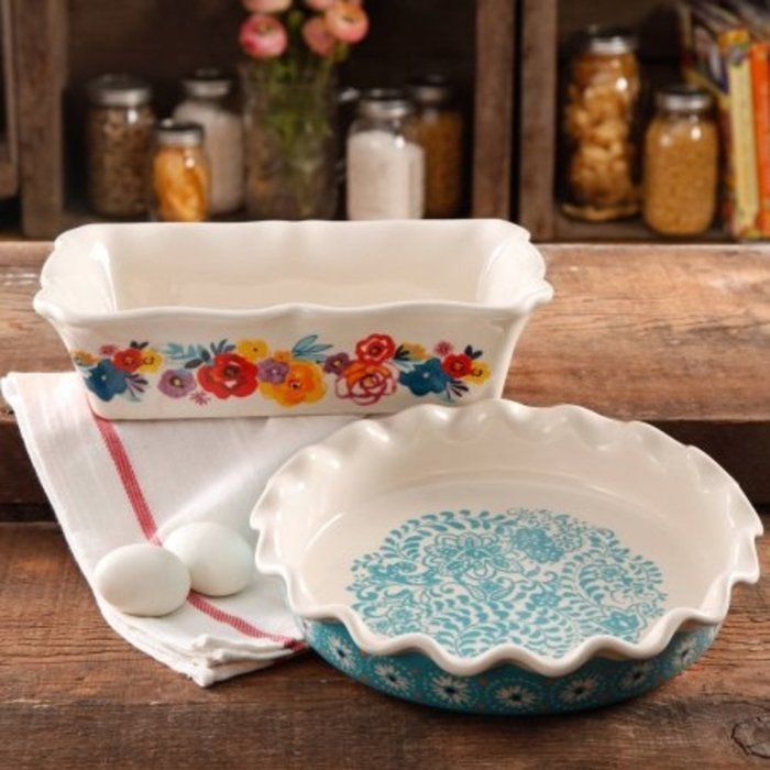 The Pioneer Woman Flea Market Decorated 9 Ruffle Top Pie Plate and 2.3-Quart Ruffle Top Bakeware