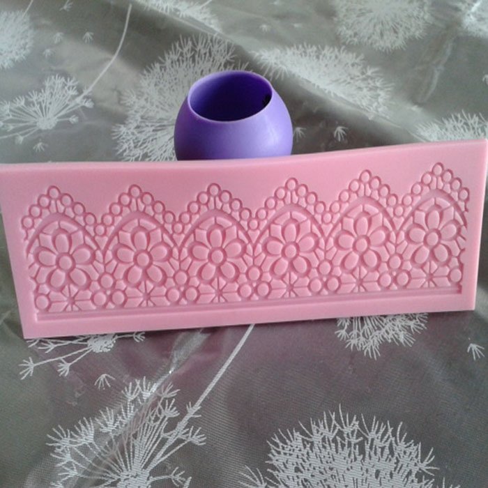 Umiwe(TM) Rose Flower Silicone Ice Mold Fondant Jelly Mould Wedding Cake Decorations,Random Color With Umiwe Accessory N2