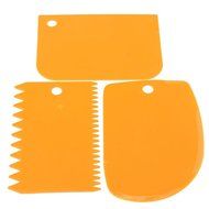 YIJIA 3Pcs/set Plastic Dough Icing Fondant Scraper Cake Decorating Baking Pastry Tools Plain Smooth Jagged Edge... N2