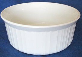 Corning Ware White Round Casserole F-5-B 1.6 Liter - No Lid N3