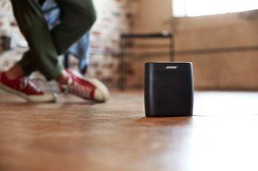 Bose SoundLink Color Bluetooth Speaker (Black) N13