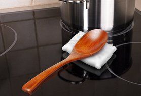 Fred &amp; Friends SAUCED UP Ravioli Spoon Rest N10