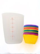 U Must Have - 24 Eco-friendly Silicone Cupcake Liners (Reusable, Non-Stick). Baking Cups, Molds for Muffins and... N5