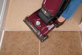 Hoover Vacuum Cleaner Windtunnel MAX Bagged Corded Upright Vacuum UH30600 N2