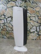 Sharper Image Ionic Breeze GP-SI 730 (Germicidal Protection) Silent Air Purifier N4