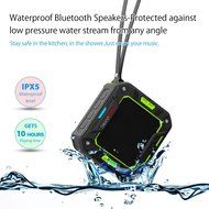 SoundPEATS P2 Wireless Waterproof Portable Bluetooth Speakers with Bult in Mic - Green N3