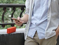 Soggiv Portable Bluetooth Speakers, 10W HiFi Wireless Sport Mini Speaker with Bass, Built-in Speakerphone Outdoor... N7