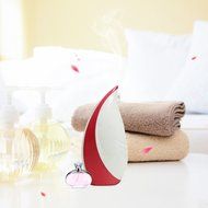Aroma Diffuser Automatic Portable Cute Ultrasonic Aroma Diffuser Humidifier for Home, Cars, Bathroom and More... N18