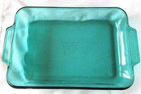 Anchor Hocking Emerald Green 3 Qt Baking Dish 9-1/2 X 13-1/2 X 2 N3