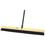 Rubbermaid 36 Med Floor Sweep FG9B1200BLA