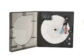 Dickson TH622 Temperature and Humidity Chart Recorder with Display, 6"/152mm Chart, 7-Day or 24-Hour Rotation,... N5