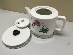 Fixture Displays Teapot, Ceramic w/electronic Steeping/Warm Station 12030