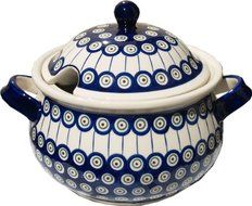 Polish Pottery Soup Tureen From Zaklady Ceramiczne Boleslawiec 1004-8 Classic Pattern, 13.4 Cups