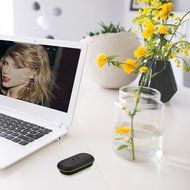 TXXMA Ultra-Portable Speakers With Power Bank &amp; Phone Holder, 12 hours Continuous Playtime with HD Sound (Black&#65289; N6