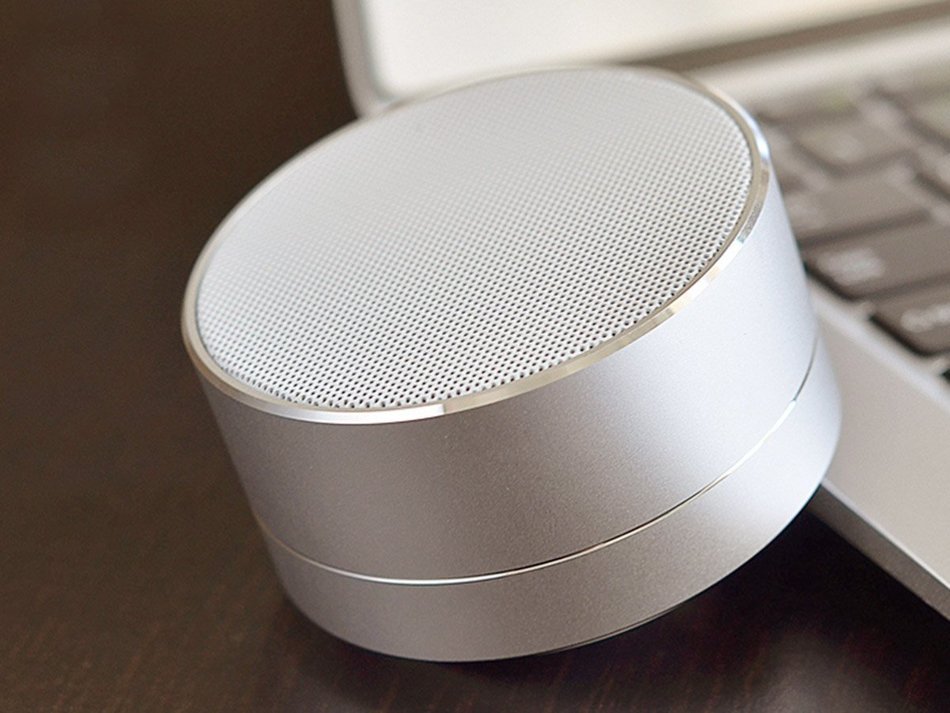 LinDon-Tech Portable Speakers - Super Mini Metal Desk Wireless Powerful Sound Portable Bluetooth Speaker with... N12