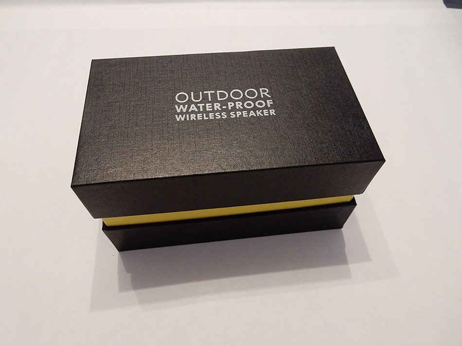 Waterproof Portable Bluetooth Speaker Super Bass, Powerful Sound, Whell Shape Design with speaker phone function N8