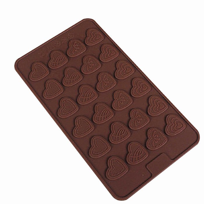 DUFUSTORE Chocolate Cake Candy Baking Silicone Bakeware Mould Love heart Pattern Random Color