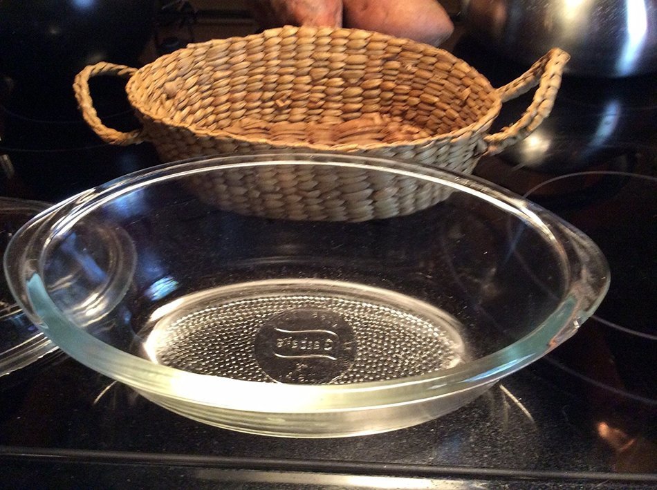 Vintage Glasbake 78 One Quart Covered Casserole With Basket N3